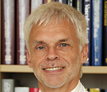 Prof. Thomas Hachenberg